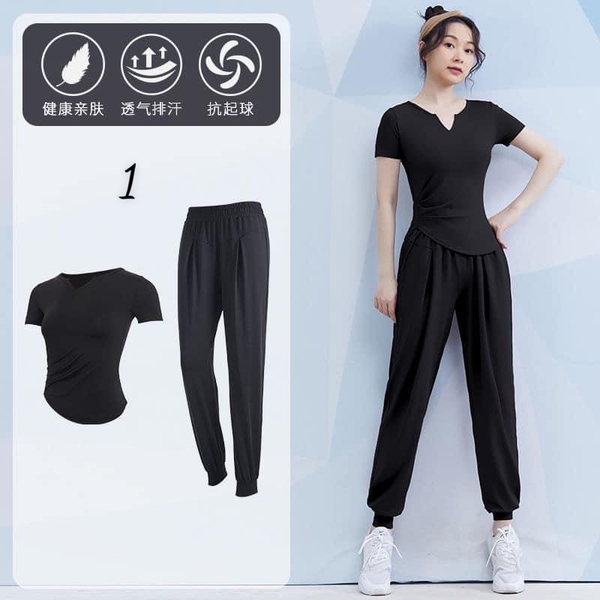 set-do-the-thao-nu-270k-bo-c23080309