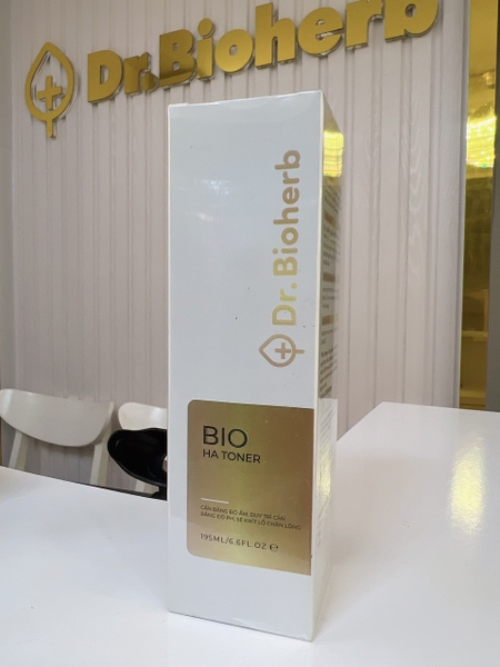 nuoc-can-bang-da-bio-ha-toner