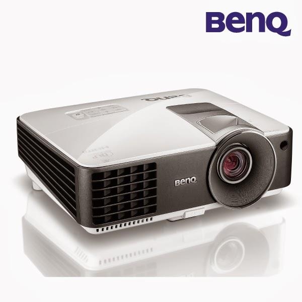 Máy chiếu BENQ MX 823ST