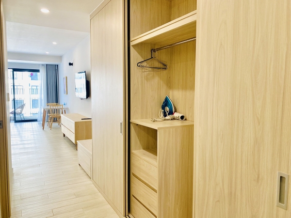 Gold Coast Thông Thường