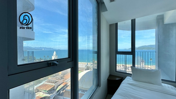 Phòng 3 Người Nhìn Ra Biển