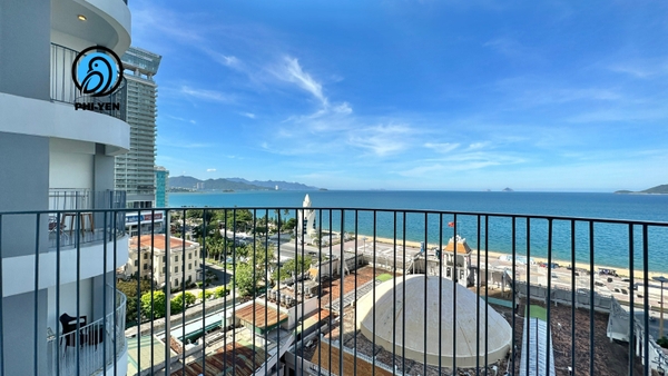 Phòng 3 Người Nhìn Ra Biển