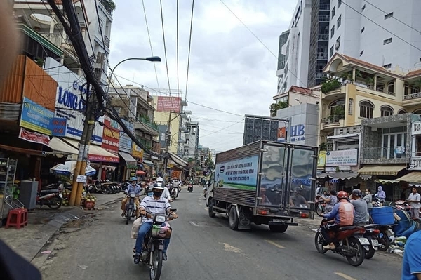 BÁN NHÀ MẶT TIỀN ĐƯỜNG NGUYỄN VĂN NGHI, GẦN NGÃ 5 CHUỒNG CHÓ, GÒ VẤP