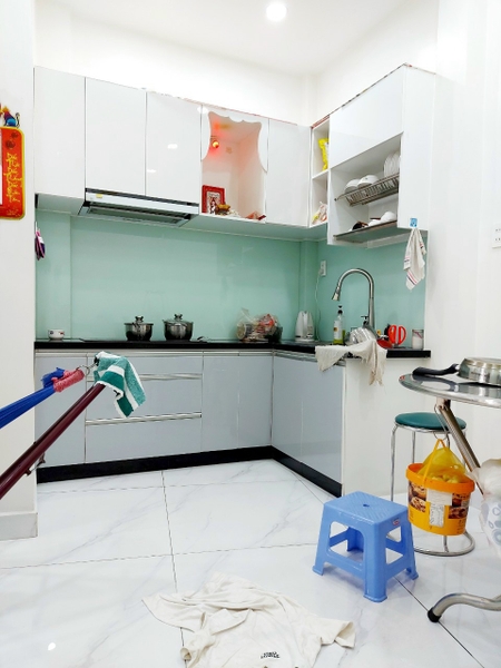 BÁN NHÀ MẶT TIỀN LẠC LONG QUÂN, PHƯỜNG 8, QUẬN TÂN BÌNH