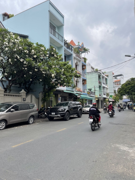 BÁN NHÀ MẶT TIỀN KHU BÀU CÁT, PHƯỜNG 11, QUẬN TÂN BÌNH