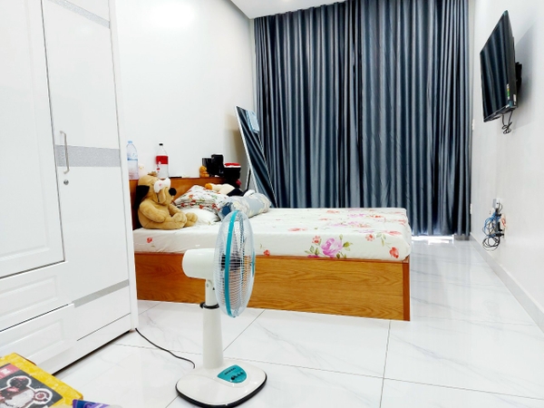 BÁN NHÀ MẶT TIỀN LẠC LONG QUÂN, PHƯỜNG 8, QUẬN TÂN BÌNH