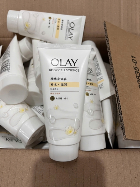 Tuýp OLAY Dưỡng B3 Cải Tiến Whitening Body Lotion Vitamin C + Niacinamide - 70g