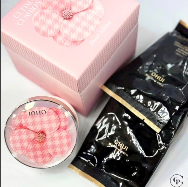 Hộp Ohui Ultimate Cover Cushion Moisture Flower chính hãng fullbox