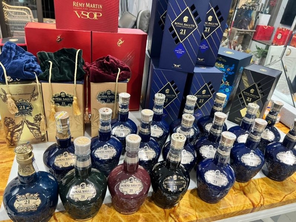 Thu mua rượu chivas tphcm