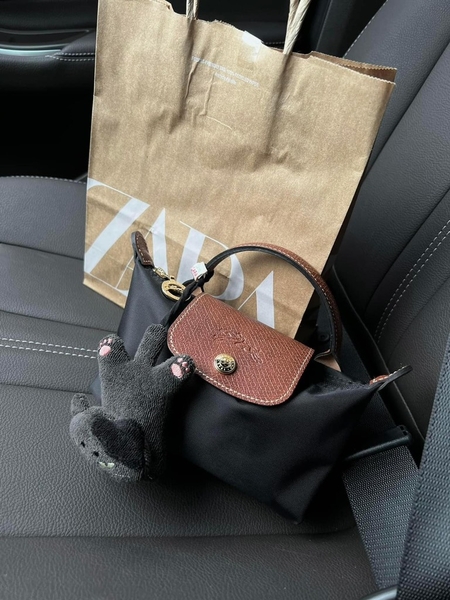 Túi Tote Longchamp Black Nylon Bag Túi Longchamp Đen Nắp Nâu