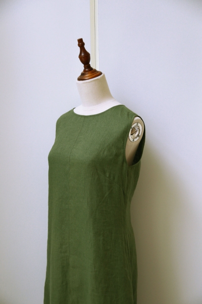 Đầm linen sát nách Ami