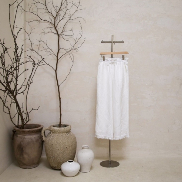 Quần Akira ống suông tua rua