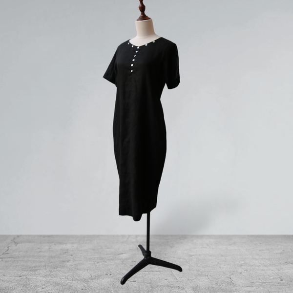 Đầm Alina đính nút xà cừ