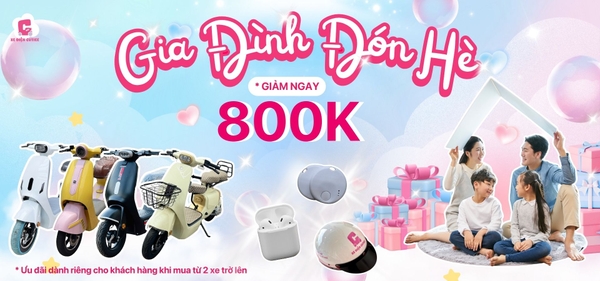 gia-dinh-don-he-xe-dien-cute