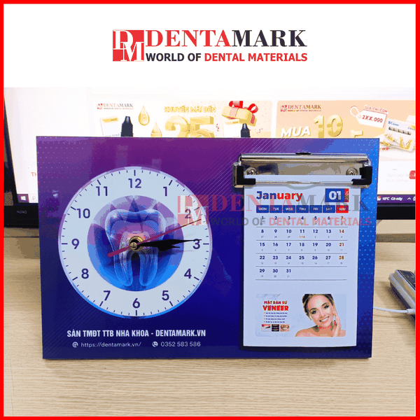 Đồng hồ để bàn 20x30cm kèm thanh kẹp giấy Note tiện dụng dentamark.vn