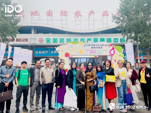 Đoàn khách doanh nghiệp tham dự Lễ hội Trái cây Việt Nam tại Bắc Kinh, Trung Quốc