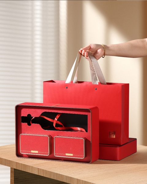 Bộ Hộp Trà Thiếc Rượu Vang Đỏ Kèm Túi Quà Sang Trọng