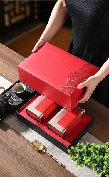 Bộ Hộp Trà Thiếc Mạch Vàng - Quà Tặng Trà Cao Cấp Sang Trọng