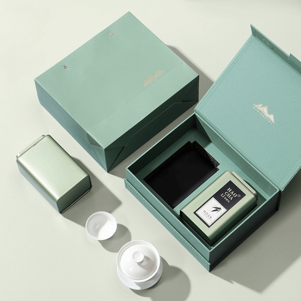 Bộ hộp trà thiếc họa tiết lá trúc kèm túi quà tặng cao cấp - HVL TEA