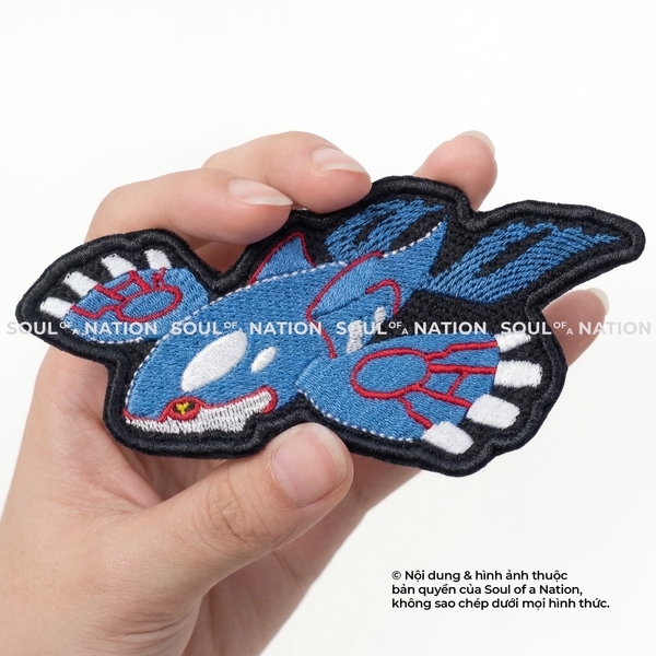 Patch thêu hình ôm viền có velcro Cá Voi Xanh theo yêu cầu