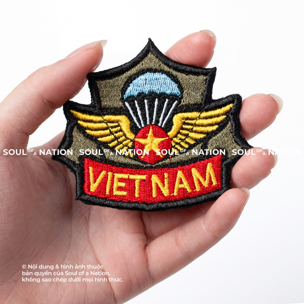 Patch thêu hình ôm viền Đôi Cánh Việt Nam mẫu 1 theo yêu cầu