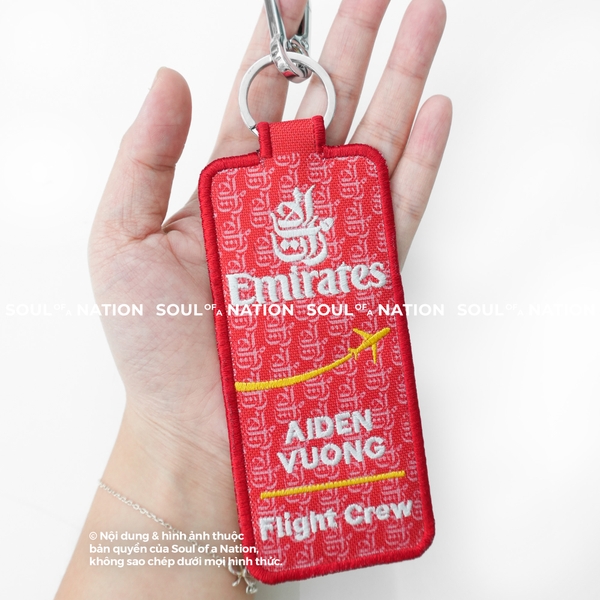 Móc khoá thêu hình ôm viền Tiếp viên hàng không EA Flight Crew theo yêu cầu
