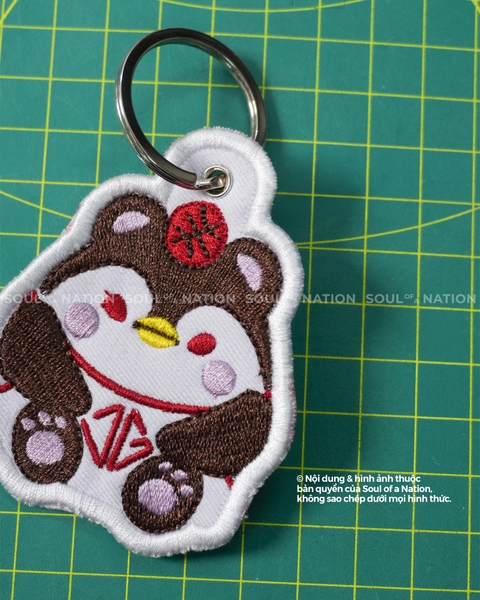 Patch thêu hình ôm viền Linh vật chim cánh cụt theo yêu cầu
