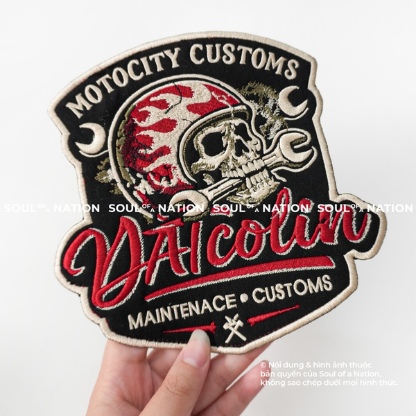 Patch thêu hình ôm viền Đầu Lâu theo yêu cầu