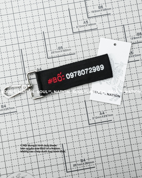 Móc khoá thêu hình ôm viền SPIDER MAN theo yêu cầu