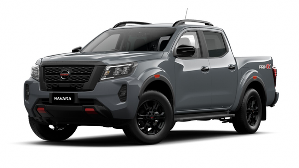 ac-quy-xe-nissan-navara-lap-binh-varta-co-tot-khong