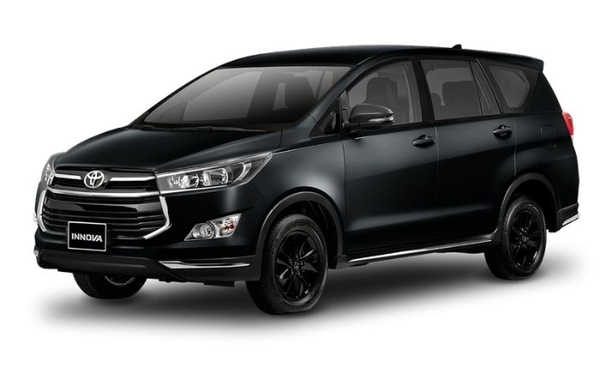 ac-quy-xe-toyota-innova-innova-cross-lap-binh-varta-co-tot-khong