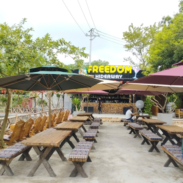 GIAO HÀNG THÀNH CÔNG DÙ CHE LỆCH TÂM CHO KHÁCH HÀNG TẠI NINH BÌNH