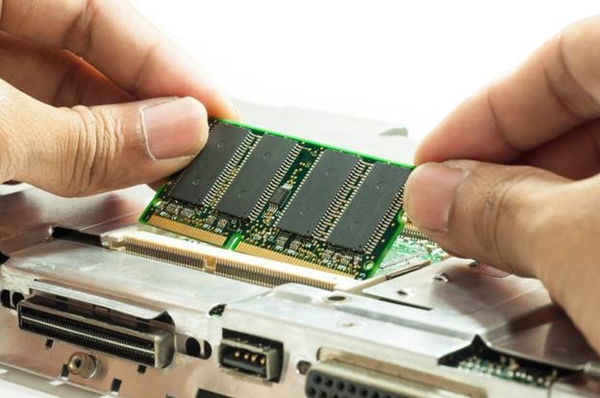 nâng cấp ram laptop