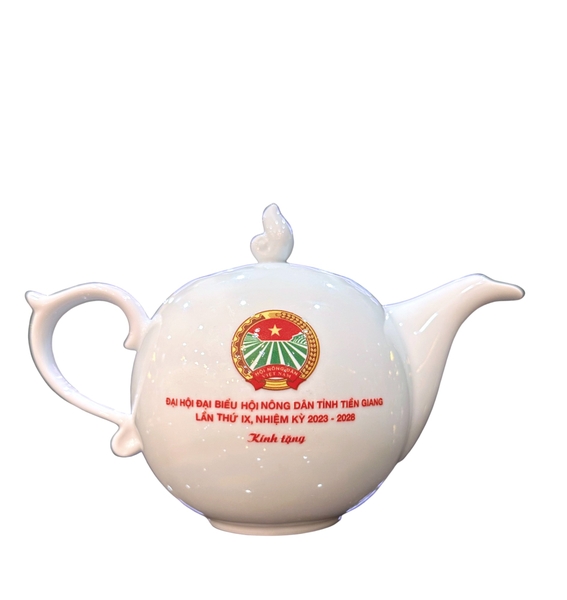 ilg-bo-tra-0-7l-mau-don-trang