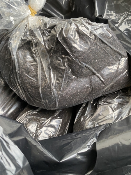 th-tim-kmno4-1-kg-khu-khuan-be-ca-xu-ly-nuoc-sat-trung-lam-sach-nuoc