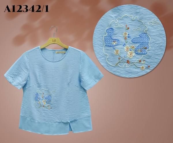 Áo Kiểu Lụa Hàn Tay Lở Thêu Họa Tiết - A12342/1