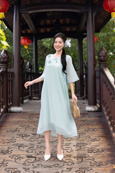 Đầm Tiệc Phom Suông Tơ Ánh Kim Maxi Đính Hoa 3D - D12065/2