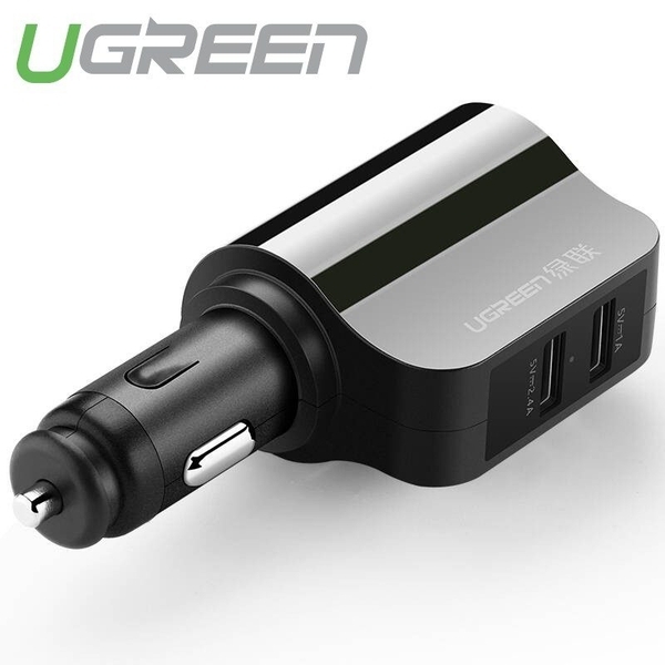 Sạc trên ô tô UGREEN 20394 gồm 2 cổng 1A và 2.4A