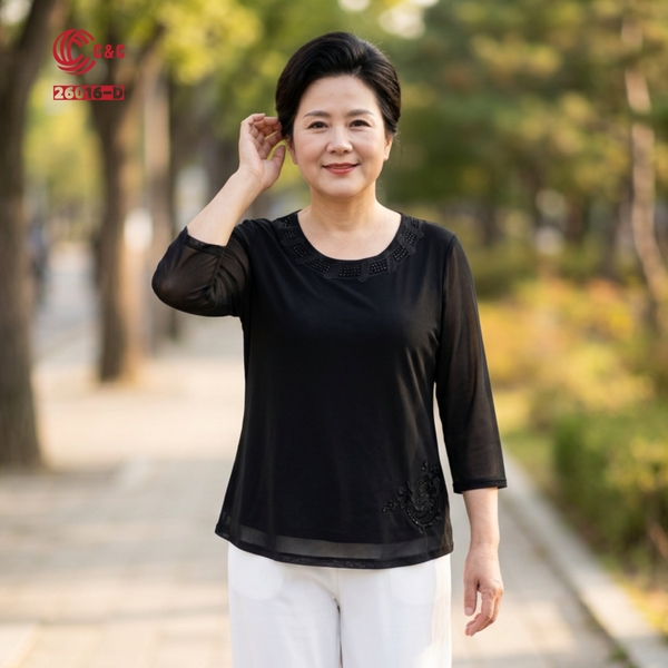 26016 - Áo Kiểu Tay Lỡ Thêu Vòng Cổ Đính Đá Pha Lê Thanh Lịch