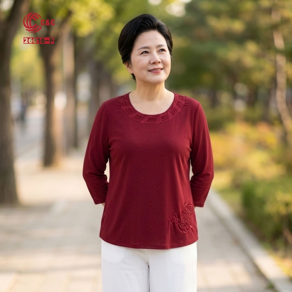 26016 - Áo Kiểu Tay Lỡ Thêu Vòng Cổ Đính Đá Pha Lê Thanh Lịch