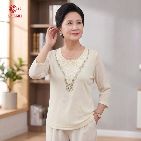 26027 - Áo Tay Lỡ Kim Tuyến Thêu Cánh Bướm Đính Đá Pha Lê