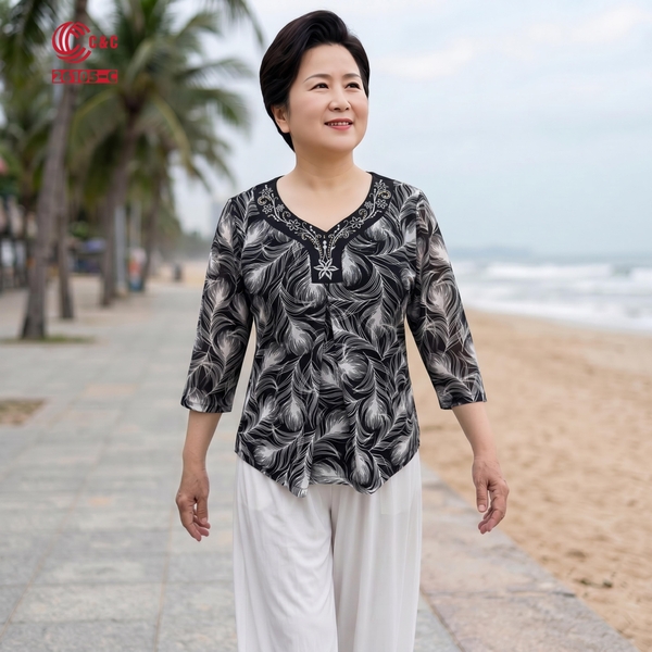 26105 - Áo Cổ Tim Phối Thêu Đính Đá Tay Lỡ Thân Xếp Ly