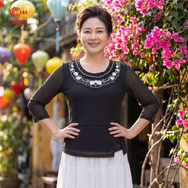 26110 - Áo Kiểu Tay Lỡ Thêu Hoa Sen Đính Đá Pha Lê Đen