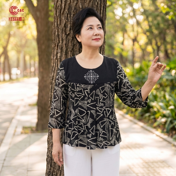 26111 - Áo Tay Lỡ Kiểu Peplum Thêu Tinh Thể Tuyết Đính Đá Pha Lê Đen