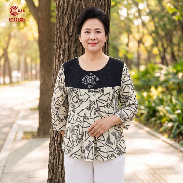 26111 - Áo Tay Lỡ Kiểu Peplum Thêu Tinh Thể Tuyết Đính Đá Pha Lê Đen