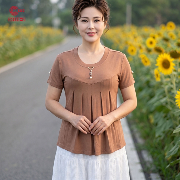 26130 - Áo Thun Cotton Xếp Ly Tùng Xòe Phối Khoen Vàng Hạt Trai