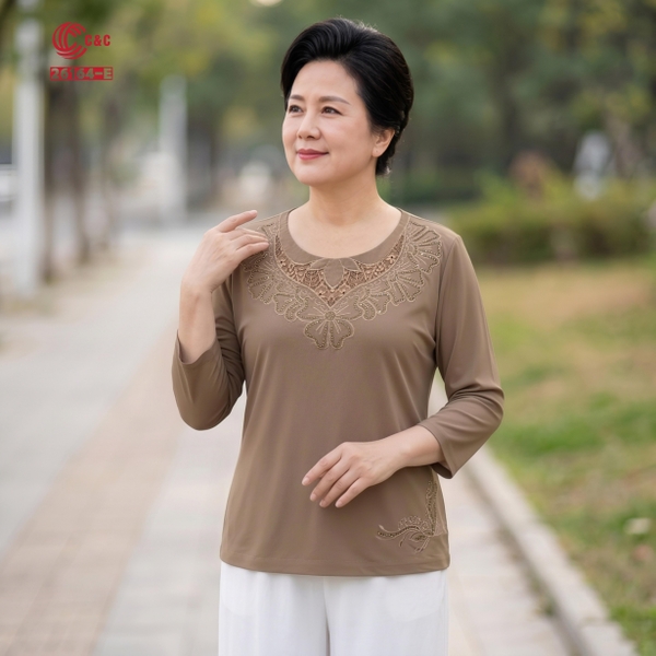 26164 - Áo Kiểu Tay Lỡ Cổ Tròn Thêu Hoa Vũ Điệu Hoàng Kim