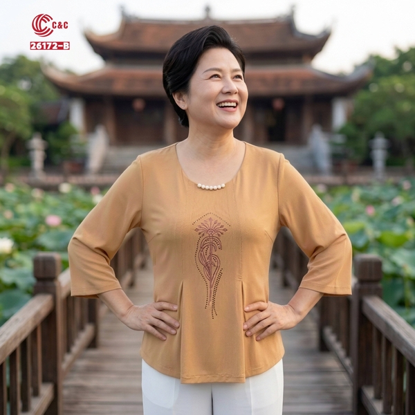 26172 - Áo Tay Lỡ Xòe Cổ Tròn Thêu Hoa Ép Đá Phối Hạt