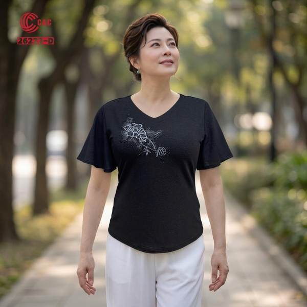 26222 - Áo Len Mịn Cổ Tim Tay Xòe Rũ Thêu Hoa Ép Đá
