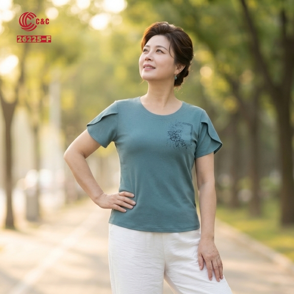 26225 - Áo Tay Cánh Hoa Thêu Hoa Phối Đá Trang Nhã